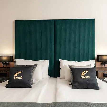 Sante Hotel
