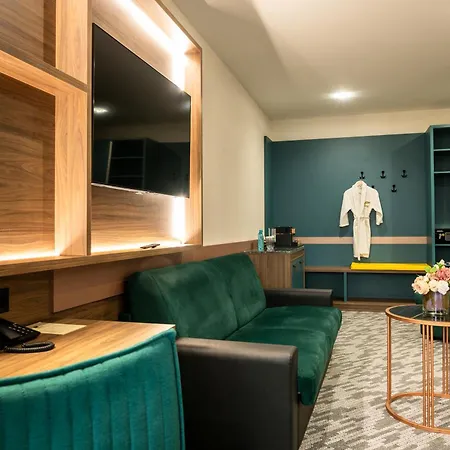 Sante Hotel 5*