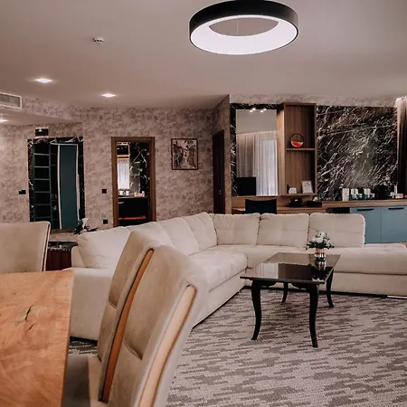 Sante Hotel